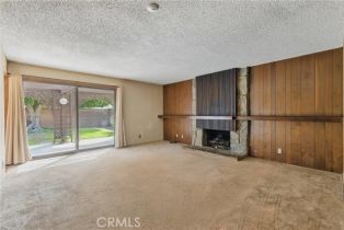 Single Family Residence, 17192 Saint Andrews ln, Huntington Beach, CA 92649 - 12