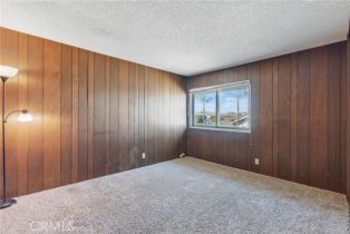 Single Family Residence, 17192 Saint Andrews ln, Huntington Beach, CA 92649 - 15