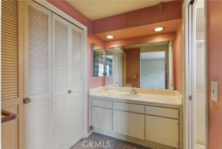 Single Family Residence, 17192 Saint Andrews ln, Huntington Beach, CA 92649 - 19