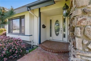 Single Family Residence, 17192 Saint Andrews ln, Huntington Beach, CA 92649 - 2