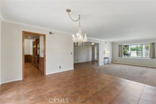 Single Family Residence, 17192 Saint Andrews ln, Huntington Beach, CA 92649 - 4