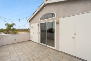 , 218 Highland st, Newport Beach, CA 92663 - 8