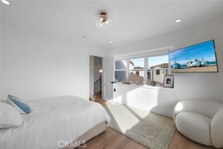 Single Family Residence, 636 Via Lido Soud, Newport Beach, CA 92663 - 25