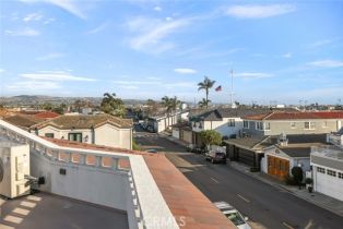 Single Family Residence, 636 Via Lido Soud, Newport Beach, CA 92663 - 40