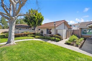Single Family Residence, 40 Tangerine, Irvine, CA 92618 - 4