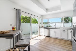 Single Family Residence, 25381 Mackenzie st, Laguna Hills, CA 92653 - 12