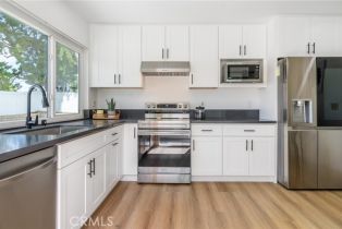 Single Family Residence, 25381 Mackenzie st, Laguna Hills, CA 92653 - 13