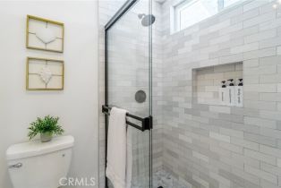 Single Family Residence, 25381 Mackenzie st, Laguna Hills, CA 92653 - 38