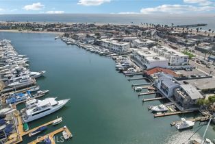 , 4 Bolivar st, Newport Beach, CA 92663 - 29