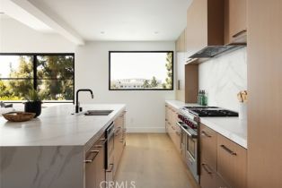 Single Family Residence, 3 Rue Valbonne, Newport Beach, CA 92660 - 13