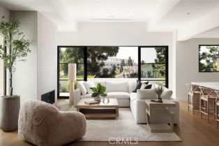 Single Family Residence, 3 Rue Valbonne, Newport Beach, CA 92660 - 4