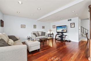 Condominium, 18815 Thornwood cir, Huntington Beach, CA 92646 - 11