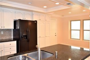 Townhouse, 16 Creekwood, Irvine, CA 92604 - 5