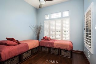 Single Family Residence, 2 Viola, Irvine, CA 92620 - 35