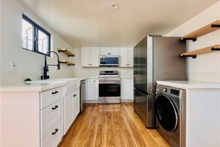 , 1105 Stanford ave, Redondo Beach, CA 90278 - 4