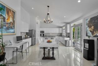 Single Family Residence, 10 Stagecoach rd, Bell Canyon, CA 91307 - 9