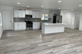 Single Family Residence, 12472 Woodlawn ave, Tustin, CA 92780 - 7