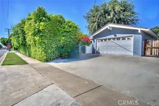 Single Family Residence, 12472 Woodlawn ave, Tustin, CA 92780 - 3