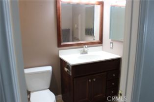 Single Family Residence, 2076 N Diamond st, Orange, CA 92867 - 12