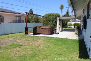 Single Family Residence, 2076 N Diamond st, Orange, CA 92867 - 26