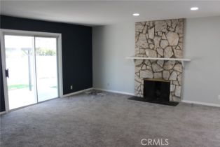 Single Family Residence, 2076 N Diamond st, Orange, CA 92867 - 3