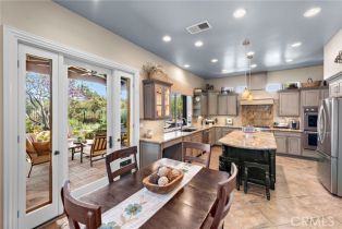 Single Family Residence, 2 Williamsburg ln, Coto De Caza, CA 92679 - 13