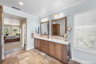 Single Family Residence, 2 Williamsburg ln, Coto De Caza, CA 92679 - 35