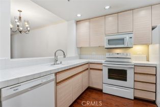 Condominium, 2233 Martin, Irvine, CA 92612 - 9