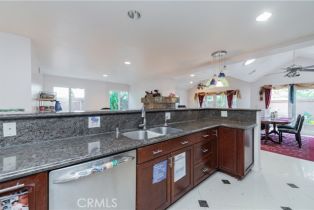 Single Family Residence, 12 Cosenza, Irvine, CA 92614 - 11