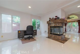 Single Family Residence, 12 Cosenza, Irvine, CA 92614 - 4