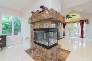 Single Family Residence, 12 Cosenza, Irvine, CA 92614 - 8