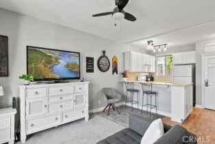 Condominium, 20191 Cape Coral ln, Huntington Beach, CA 92646 - 9