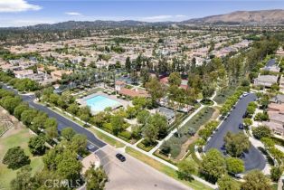 Single Family Residence, 34 Apple Valley, Irvine, CA 92602 - 36