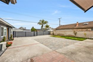 Single Family Residence, 5591 Heil avenue, Huntington Beach, CA 92649 - 44