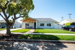 Single Family Residence, 1933 Fanwood ave, Long Beach, CA 90815 - 4