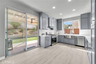 Single Family Residence, 1246 Mirasol ln, Corona, CA 92879 - 10