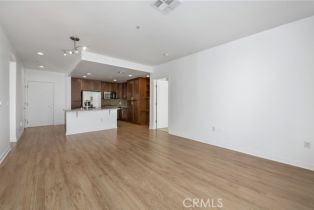 Condominium, 21301 Erwin st, Woodland Hills, CA 91367 - 12