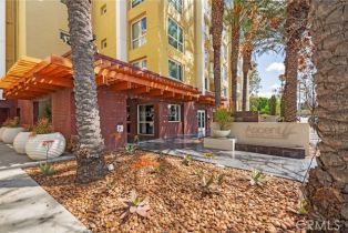 Condominium, 21301 Erwin st, Woodland Hills, CA 91367 - 2