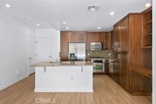 Condominium, 21301 Erwin st, Woodland Hills, CA 91367 - 7