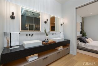 Single Family Residence, 1756 Voorhees ave, Manhattan Beach, CA 90266 - 32