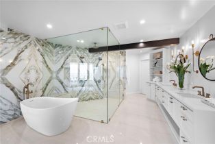 Single Family Residence, 2132 Oceanfront, Newport Beach, CA 92661 - 16