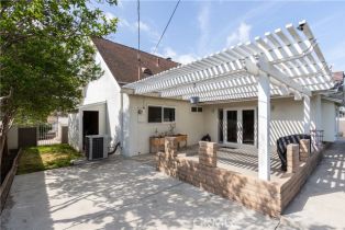 Single Family Residence, 395 Monterey rd, Corona, CA 92879 - 14