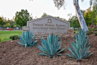 Single Family Residence, 2140 Chandler dr, Tustin, CA 92782 - 69