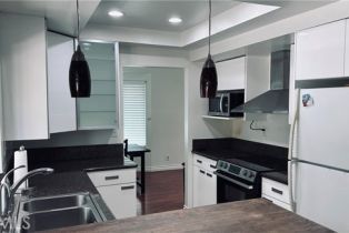 Condominium, 5 Glenhurst, Irvine, CA 92604 - 8