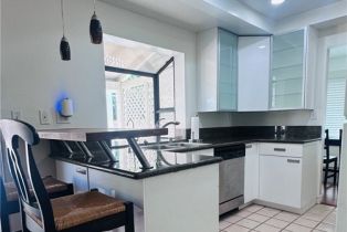 Condominium, 5 Glenhurst, Irvine, CA 92604 - 9