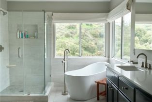 Single Family Residence, 1062 Miles ct, Anaheim Hills, CA 92808 - 28