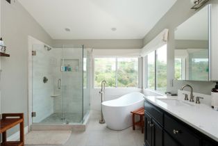 Single Family Residence, 1062 Miles ct, Anaheim Hills, CA 92808 - 30