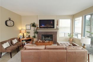 Single Family Residence, 1062 Miles ct, Anaheim Hills, CA 92808 - 48