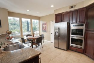 Single Family Residence, 1062 Miles ct, Anaheim Hills, CA 92808 - 53