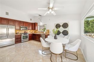 Single Family Residence, 25532 Mackenzie st, Laguna Hills, CA 92653 - 11